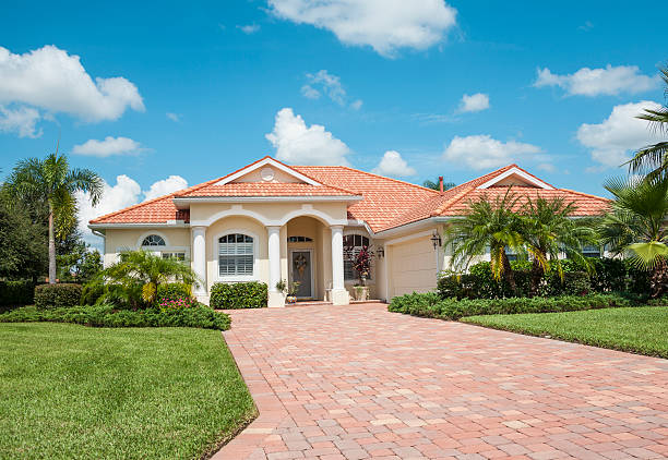 Best Local Driveway Pavers  in Luxemburg, WI
